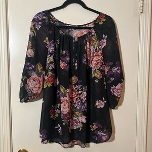 Pleione Women’s Floral Top